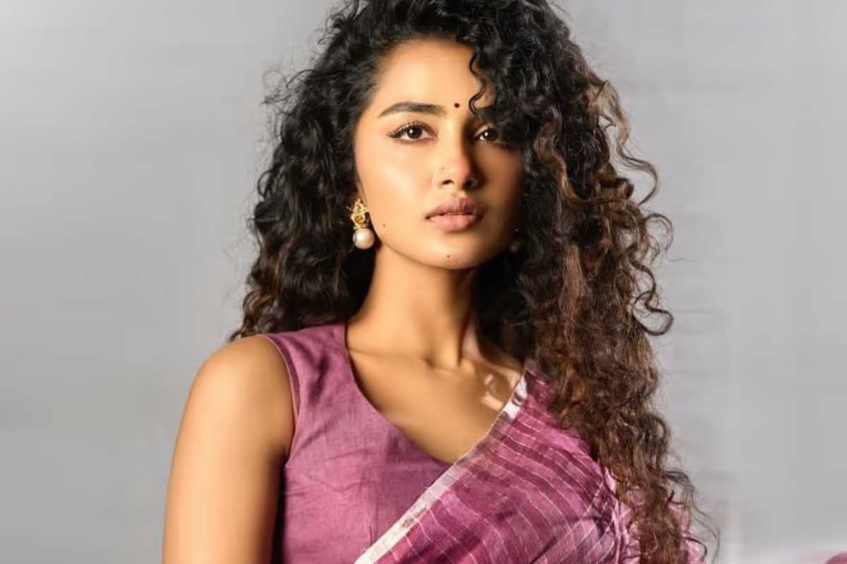 ஒருநாள் ரெமோ..இன்னொரு நாள் அந்நியன்!! நார்ஸிஸ்ட் காதல் குறித்து நடிகை அனுபமா பரமேஸ்வரன்.. | Actor Anupama Parameswaran About Her Ex Love ஒருநாள் ரெமோ..இன்னொரு நாள் அந்நியன்!! நார்ஸிஸ்ட் காதல் குறித்து நடிகை அனுபமா பரமேஸ்வரன்.. | Actor Anupama Parameswaran About Her Ex Love