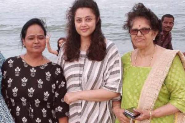 நடிகை மீனாவிடம் இரண்டாவது திருமணம் குறித்து பேசினால், அவளது பதில் இதுதான்- கலா மாஸ்டர் சொன்ன விஷயம் | Kala Master About Actress Meena Second Marriage