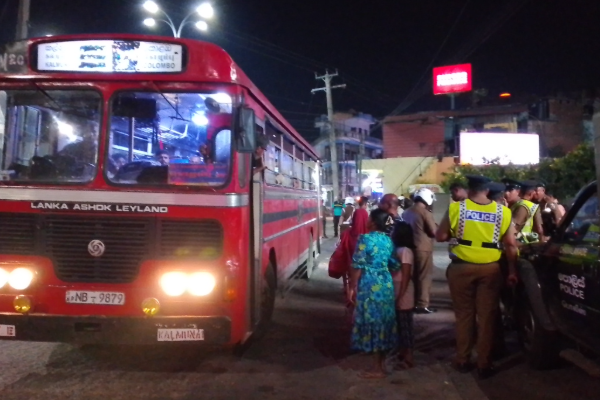 தமிழர் பகுதியொன்றில் பொலிஸாரின் சோதனையால் ஒரே இரவில் சிக்கிய 50க்கும் மேற்பட்டோர் | 50 People Caught In Police Raid In Tamil Area