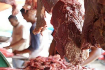 வவுனியா சந்தை வீதியில் நவீன இறைச்சி கடைகள் உருவாக்கம்!