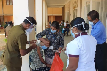 வீதியில் நடமாடியவர்களுக்கு “ரெபிட் அன்டிஜன்” - 40 பேருக்கு தொற்று