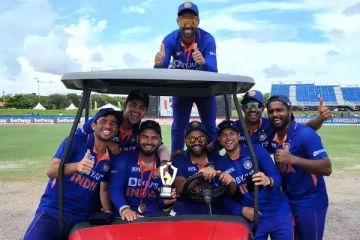 மேற்கிந்திய தீவுகள் அணியை சூறையாடிய சூழல் வீரர்கள்.! அசால்ட்டாக தட்டித்தூக்கிய இந்தியா