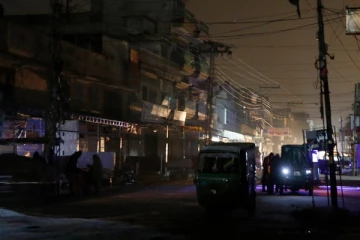 12 மணி நேர மின்வெட்டு? இருளில் மூழ்குமா இலங்கை!