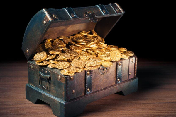 ஒரு நிமிடத்தில் 20 கோடிக்கு சொந்தமான பெண்.... குப்பை என வீசிய பொருளில் கிடைத்த பொக்கிஷம் | Woman Bids Rs 20 Crore Worth Of Diamonds Ind