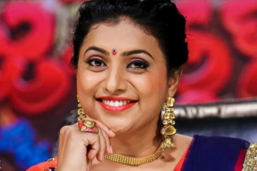 நடிகை ரோஜாவின் மகளா இது?... அச்சு அசல் அம்மாவை போலவே இருக்காங்க... காட்டுத் தீயாய் பரவும்  அரிய புகைப்படம்