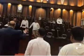 மட்டக்களப்பு மக்களே! வேடிக்கை பார்க்கவா அதிகாரம் கொடுத்தீர்கள்