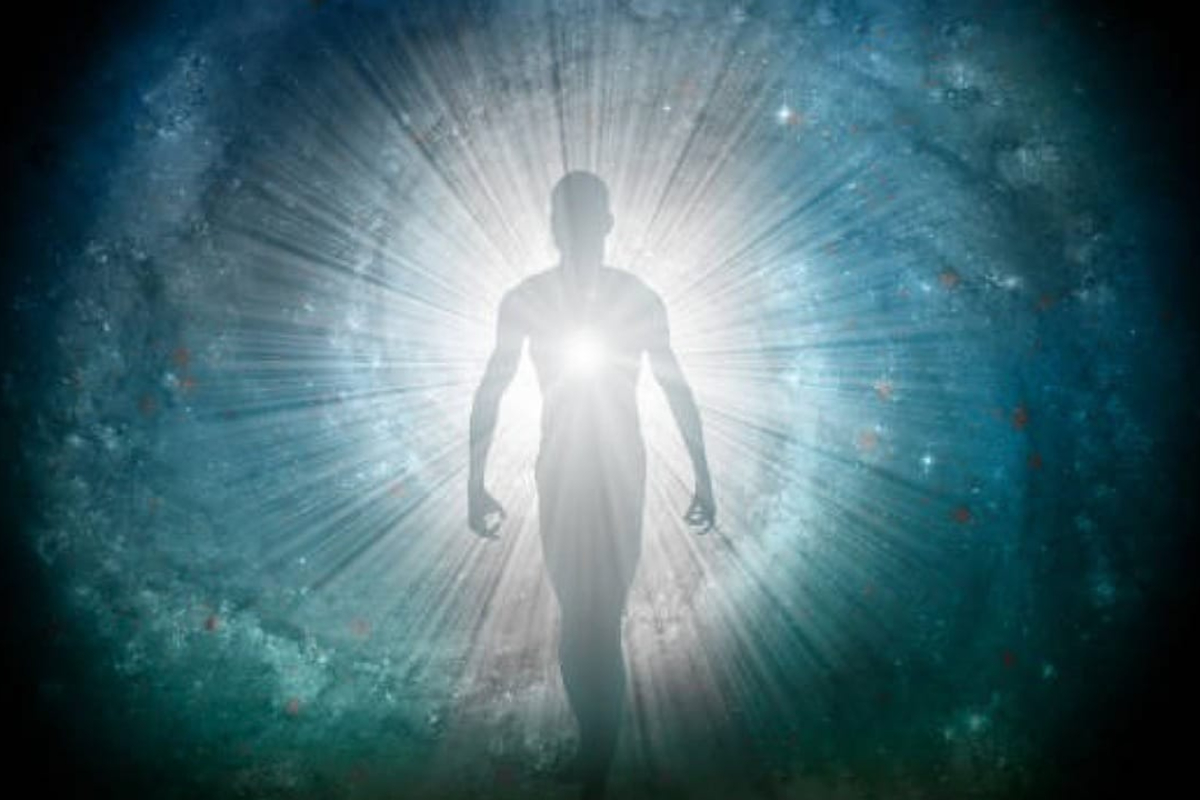 கருட புராணம்: இறந்தவர்கள் வாயில் ஏன் வெற்றிலை பாக்கு வைக்கிறார்கள் தெரியுமா? | Why Betel Leaves Kept In Dead Persons Mouth