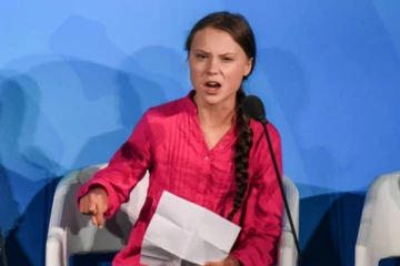 கிரேட்டா தன்பர்க் அதிரடியாக கைது!