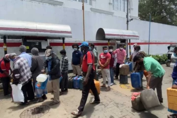 எரிபொருள் நிரப்பு நிலையங்களில் பொலிஸ் பாதுகாப்பு!