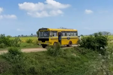 இலங்கையில் தெலுங்கு பேசும் அதிசய கிராமம்...!