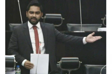 உள்நாட்டு அலுவல்கள் அமைச்சு இன ரீதியாக செயற்படுகிறதா?- இம்ரான் கேள்வி