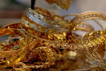 පෙරළිකාර රන් මිලේ නවතම තත්ත්වය - ලක්ෂ 4 ට ළං වෙයි