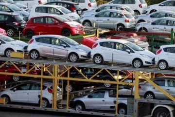 இலங்கைக்கு இறக்குமதி செய்யப்பட்ட வாகனங்களை பதிவு செய்வது தொடர்பில் வெளியான தகவல்