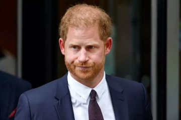 உணர்ச்சிக் குவியல்களுக்கு மத்தியில் பிறந்தநாளைக் கொண்டாடும் இளவரசர் ஹரி