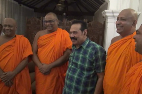 வாழ்நாளில் நாம் கண்ட ஒரு மாவீரர் ; மஹிந்தவுக்கு புகழாரம் | Gnanasara Thera Meet Ex President Mahinda Tangalle