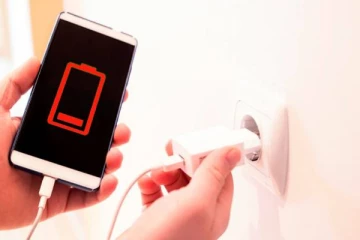 போனில் 100% வரை சார்ஜ் போட வேண்டாம்! இதுதான் காரணம்