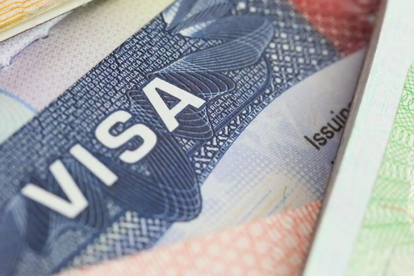 ஆப்கானிஸ்தானியருக்கான விசாவை நிறுத்தியது அமெரிக்கா | Us Halts Visas For Afghans ஆப்கானிஸ்தானியருக்கான விசாவை நிறுத்தியது அமெரிக்கா | Us Halts Visas For Afghans