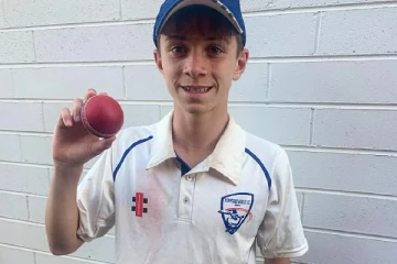 ஆஸ்திரேலிய இளம் கிரிக்கெட் வீரர் பென் ஆஸ்டின் பத்து தாக்கியதால் மரணம்