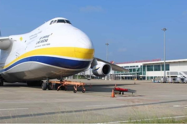 உலகின் மிகப்பெரிய விமானம் இலங்கையில் தரையிறக்கம்! | World Big Airplane Landed Mattala Airport Sl உலகின் மிகப்பெரிய விமானம் இலங்கையில் தரையிறக்கம்! | World Big Airplane Landed Mattala Airport Sl