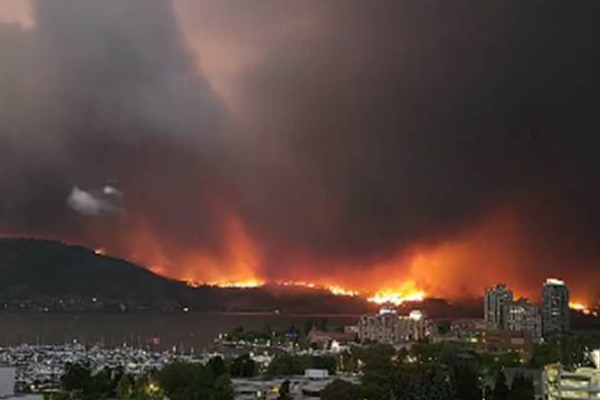 கனடா மாகாணம் ஒன்றில் அவசரநிலை பிரகடனம்! | Canada Biritish Columbia Spread Of Fire Emergency