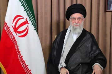 இஸ்ரேல் அமெரிக்காவின் செல்ல நாய் ; ஈரானின் உச்ச தலைவர் விமர்சனம்