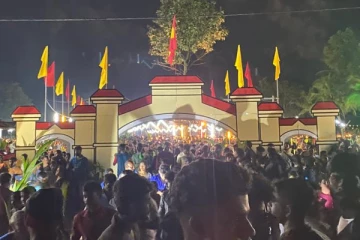 முல்லைத்தீவு - விசுவமடுவில் ஆயிரக்கணக்கில் திரண்டுள்ள மக்கள்: கண்ணீரில் நனையும் களம் கண்ட மண் (Video)