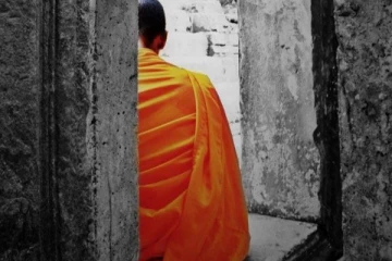 பௌத்த பிக்குவின் மோசமான செயல்!இறுதியில் நேர்ந்த சோகம்-குற்றப்பார்வை