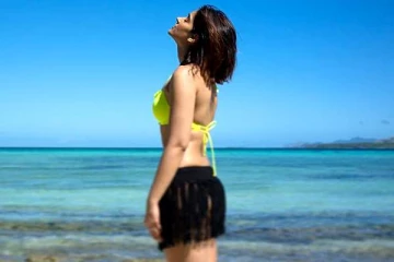 ரகசிய திருமணம் செய்துகொண்ட பிரபல நடிகை - கணவர் யார் தெரியுமா?