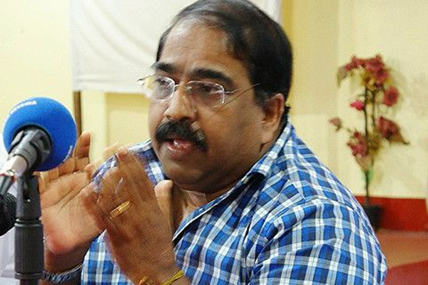 ஆட்சியாளர்கள் தெற்கிலாவது தொழிற்சாலைகளை நிர்மாணித்துள்ளார்களா: கேள்வியெழுப்பும் சுரேஷ் பிரேமச்சந்திரன் | Have The Rulers Built Any Factories The South