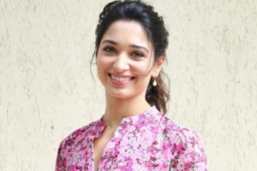 நடிகை தமன்னாவின் அண்ணனை பார்த்துள்ளீர்களா.. இருவரும் இணைத்திருக்கும் புகைப்படம்