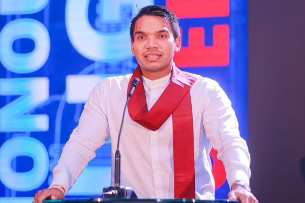 சிறிலங்காவின் புதிய அதிபர் ரணிலுக்கு வாழ்த்து தெரிவித்த நாமல் - ஐபிசி தமிழ்