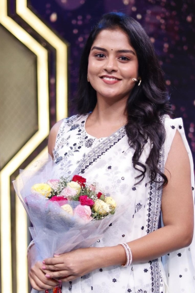 பிக் பாஸ் 9ல் இந்த நடிகரின் மனைவி கலந்துகொள்கிறாரா? அப்போ செம Fun இருக்கு | Deepak Wife Sivaranjani In Bigg Boss 9
