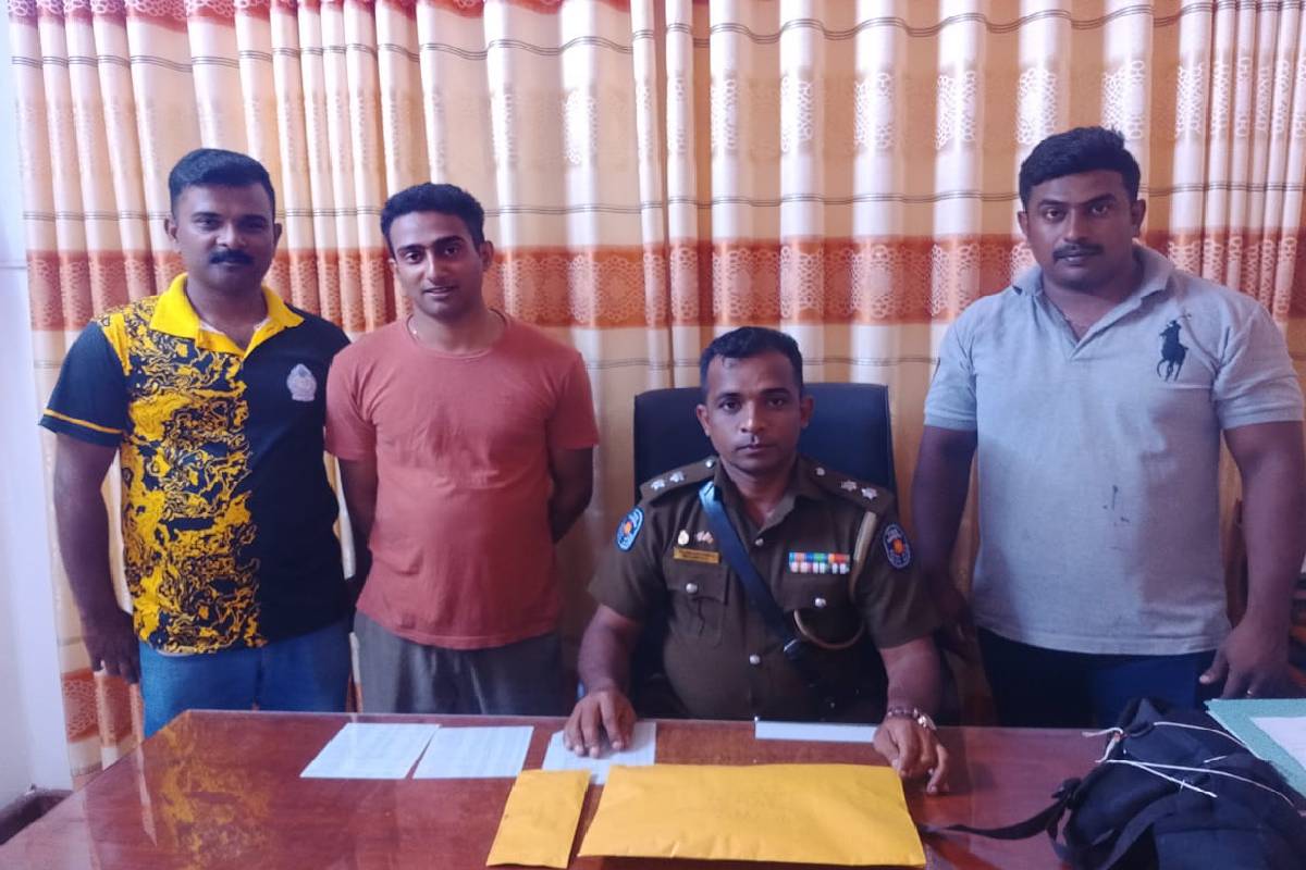 யாழில் போதை மாத்திரைகளுடன் 21 வயது இளைஞன் கைது | Prominent Drug Dealer Arrested In Jaffna