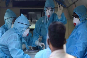 இலங்கையை மீண்டும் மிரட்டும் கோவிட்! அதிகரிக்கும் தொற்றாளர்கள்