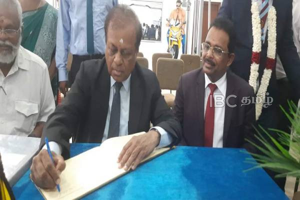 யாழ்.மத்திய கல்லூரியின் உடற்பயிற்சி கூடம் திறப்பு(படங்கள்) | Opening Of Jaffna Central College Gymnasium