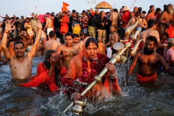 கும்பமேளாவில் பங்கேற்ற ஒரு லட்சம் பேருக்கு போலியான கொரோனா பரிசோதனை