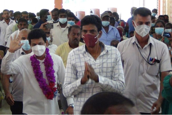 சலுகைகளுக்காக மக்களை காட்டிக்கொடுக்கும் அமைச்சர்களே மலையகத்தில் இருக்கின்றனர் : பழனி திகாம்பரம் (PHOTOS) | Upcountry People Palanidigambaran