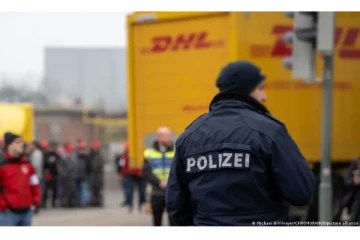 ரஷ்யாவுக்காக நாசவேலையில் ஈடுபட்ட உக்ரைன் நாட்டவர்கள் மூன்று பேர் கைது