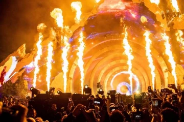 இசை நிகழ்ச்சிக்கு ஆர்வமாக சென்றவர்கள் சடலமாக திரும்பிய துயரம்: அதிர்ச்சி சம்பவத்தின் பின்னணி