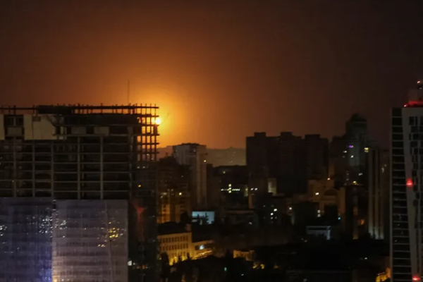 ரஷ்ய எல்லை பாதுகாப்பை பலப்படுத்த புடின் உத்தரவு..! | Ukraine Russia Crisis Massive Air Raids On Ukraine