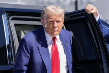 டிரம்ப் பிரசாரம் செய்யும் இடத்தில் வெடிபொருட்கள் ; 3வது முறையாக கொலை முயற்சியா?