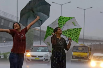 துளி துளி துளி மழையாய் வந்தாளே : அடுத்த 3 மணி நேரத்தில் கன மழைக்கு வாய்ப்பு