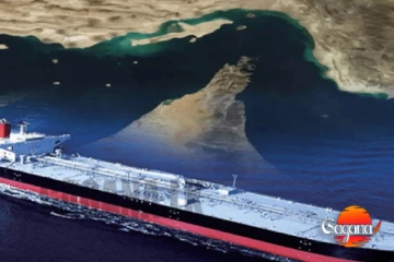 නෞකා තුනක් හෝමුස්‌ සමුද්‍ර සන්ධියෙන් ආපසු හරවයි