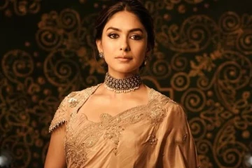 என் காதலன் என்னைவிட்டு விலகி போக காரணமே இதுதான்... மிருணாள் தாகூர் ஓபன் டாக்