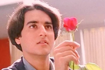 தற்கொலை செய்துகொண்ட காதலர் தினம் பட புகழ் நடிகர் குணாலின் குடும்பத்தை பார்த்துள்ளீர்களா?