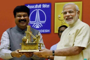 Dharmendra Pradhan History in Tamil: சமூக மாற்றத்திற்கு விதிவிலக்காக இருந்த தர்மேந்திரா பிரதானின் அரசியல் வாழ்கை!