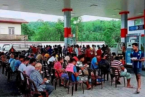 இலங்கையில் இப்படி ஒரு மனிதாபிமானம்! | Such A Humanity In Sri Lanka Food Crisis