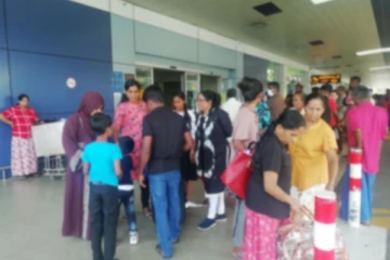 குவைத்தில் இருந்து நாட்டுக்கு அனுப்பப்பட்ட 52 பேர்!(Photos)
