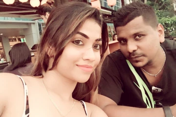 "සියයට සියයක් සර්ව සම්පුර්ණ මිනිස්සු නැහැ, මගේ විවාහ ජීවිතෙත් ප්රශ්න නැතුව නෙමෙයි.." - ෂෙරිල් ඩෙකර්(PHOTOS)