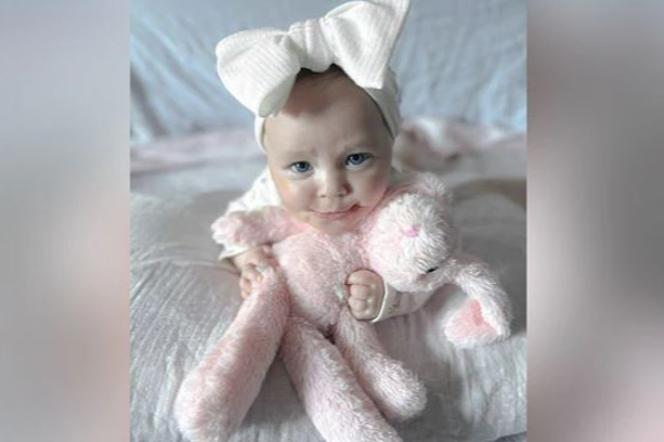 முகத்தில் நிரந்தர சிரிப்புடன் பிறந்த அதிசய குழந்தை - கொஞ்சி கமெண்ட் அடித்துவரும் இணையவாசிகள்! - தமிழ்நாடு